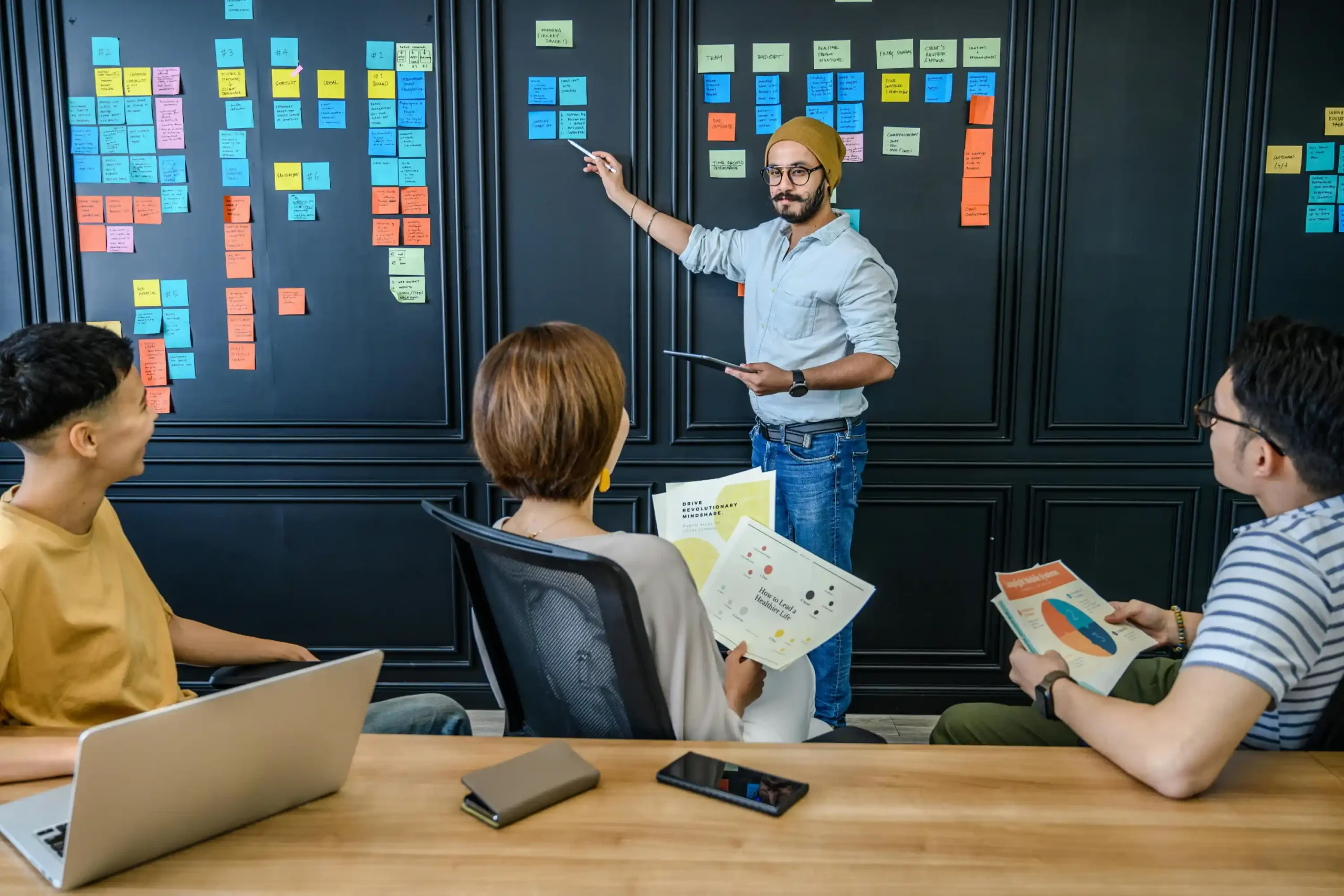Key characteristics of high-performing marketing agencies